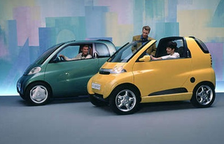 Illustration for article titled Mercedes' Vision Of A City Car Was Once A Microscopic Popemobile